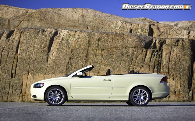 Volvo C70 2009 Widescreen Picture #11 Volvo C70 2009 Widescreen Picture #11